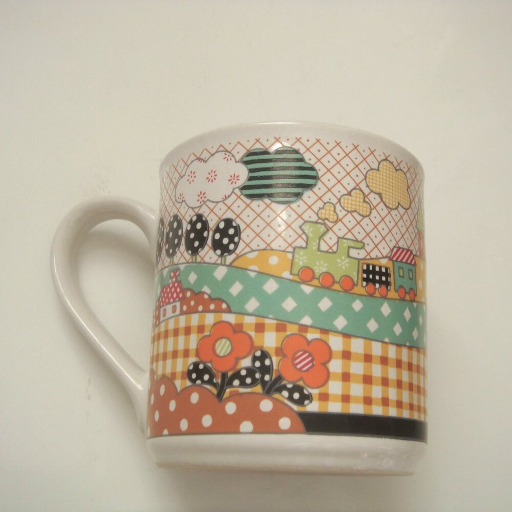 Cheery Patchwork Pattern Country Landscape Mug - Picture 4 of 10